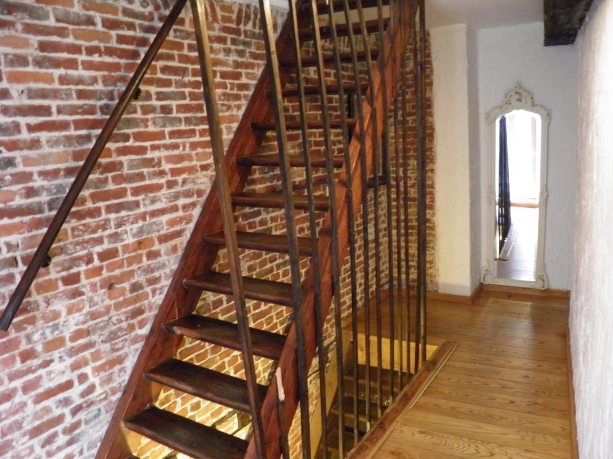 Spacious Duplex In Brussels Historical Center Esterno foto
