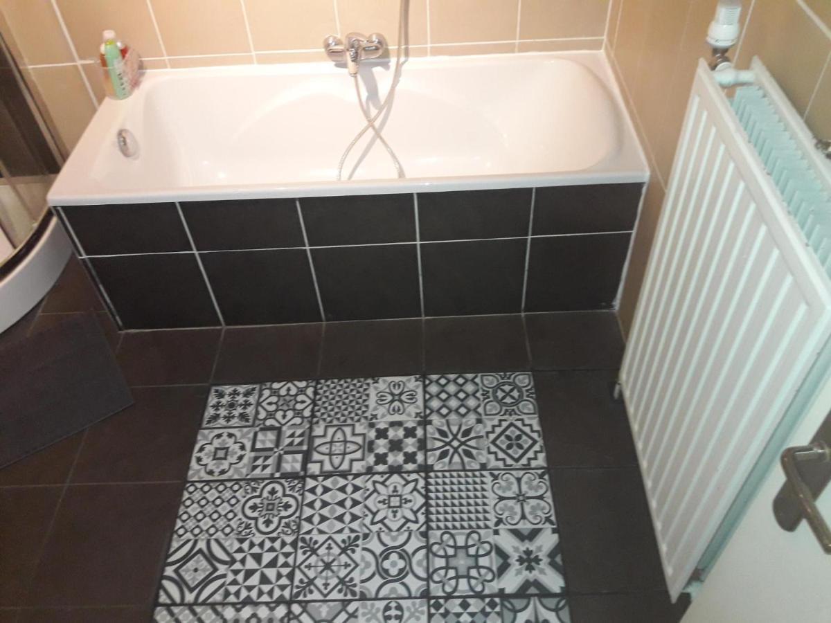 Spacious Duplex In Brussels Historical Center Esterno foto